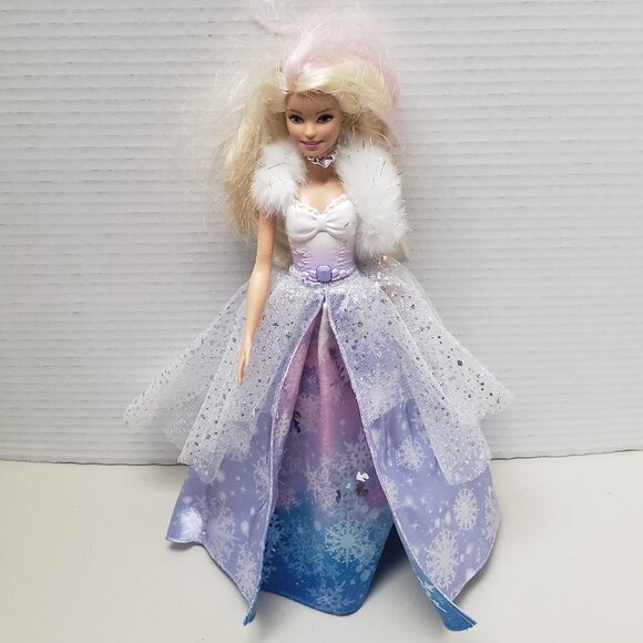 Barbie Doll Dreamtopia Winter Princess - Picture 3 of 10